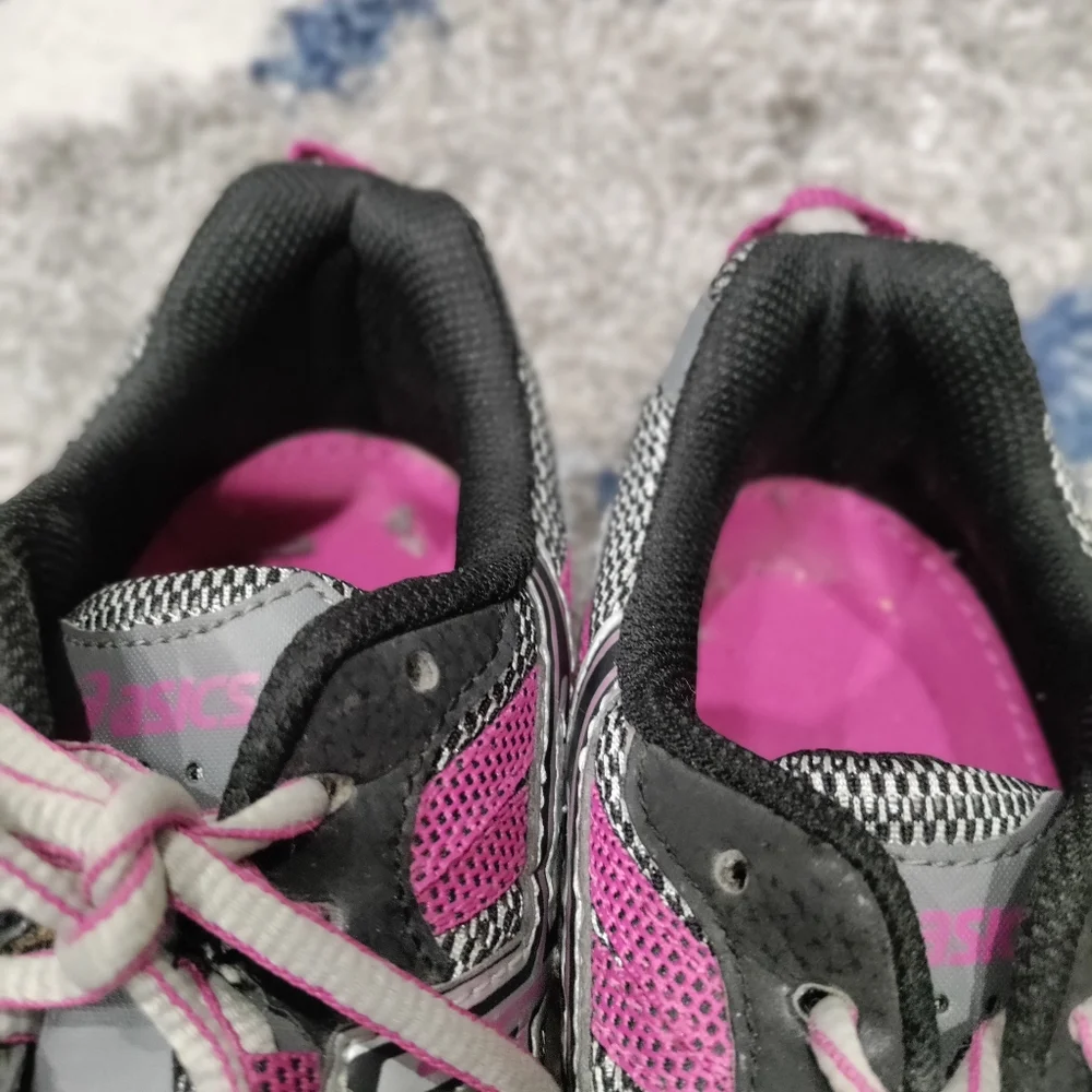 Asics Gel-Venture 4  Women's Grey/purple Running Shoes size 9.5
